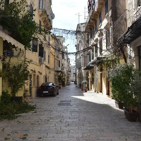 Matty's In Corfu Town Lejlighed