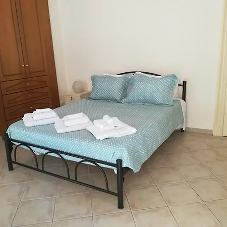 Matty's In Corfu Town *